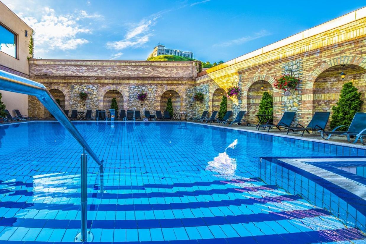 Kapitany Wellness 4*