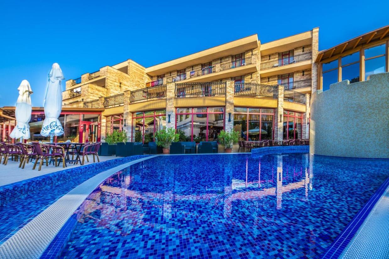 Kapitany Wellness Hotel 4*